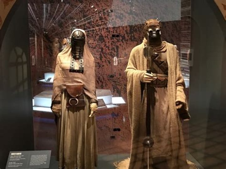 Are Tusken Raiders female?