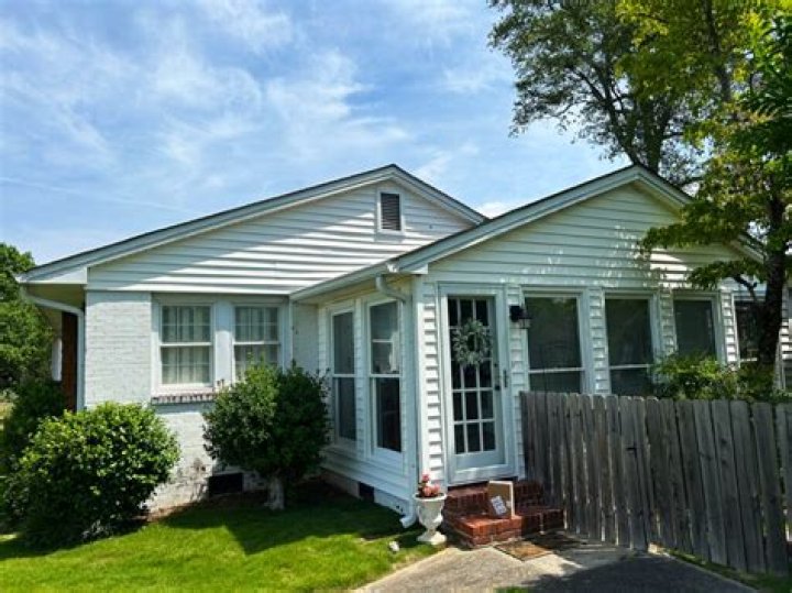 Can Masonite be used outside?