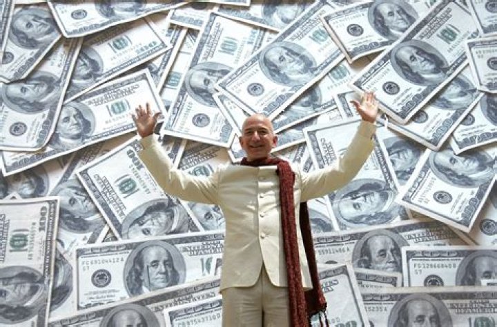 How did Jeff Bezos get rich?