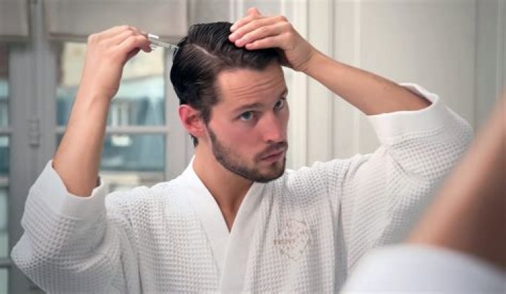 How do you detox your scalp?