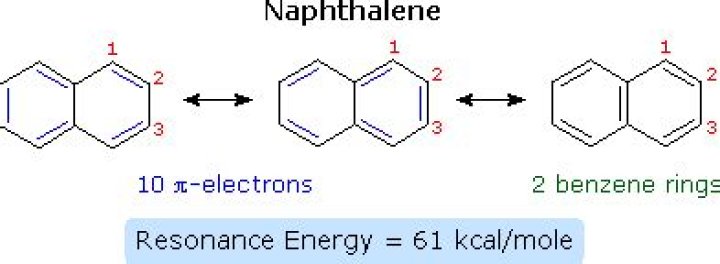 How many benzene rings does naphthalene have?