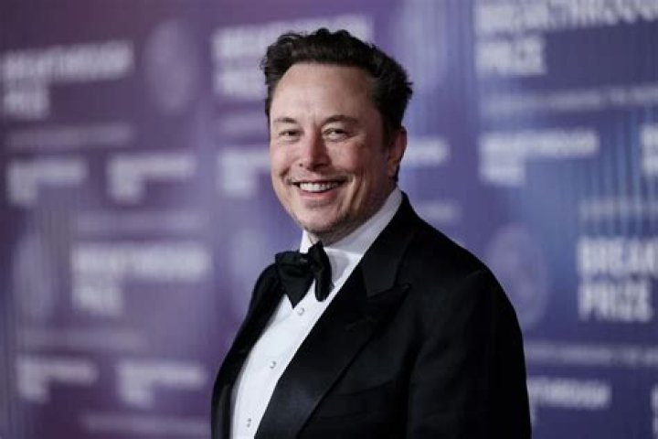 How many hours did Elon Musk sleep?