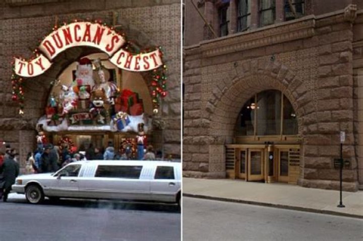 Is Duncan toy store still in New York?