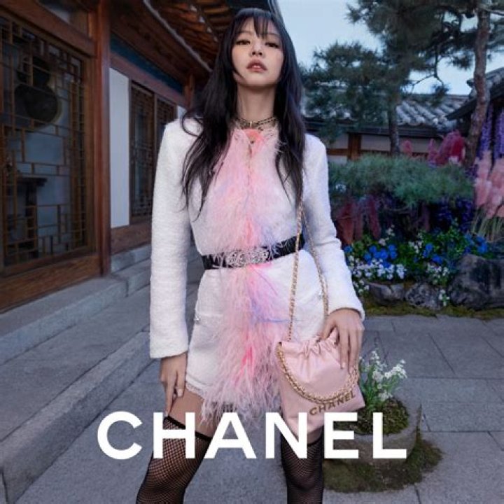 Is Jennie still a Chanel ambassador?