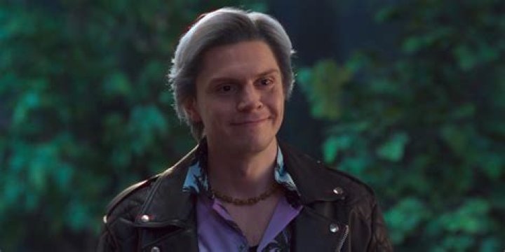 Is Pietro a different actor in WandaVision?
