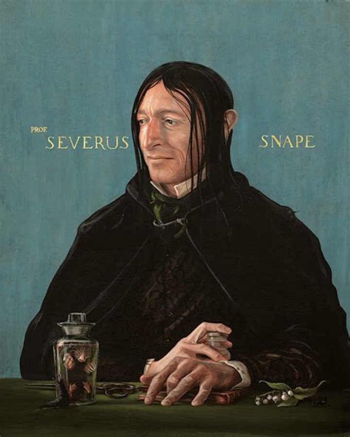 Is Queenie Goldstein Snape's grandmother?