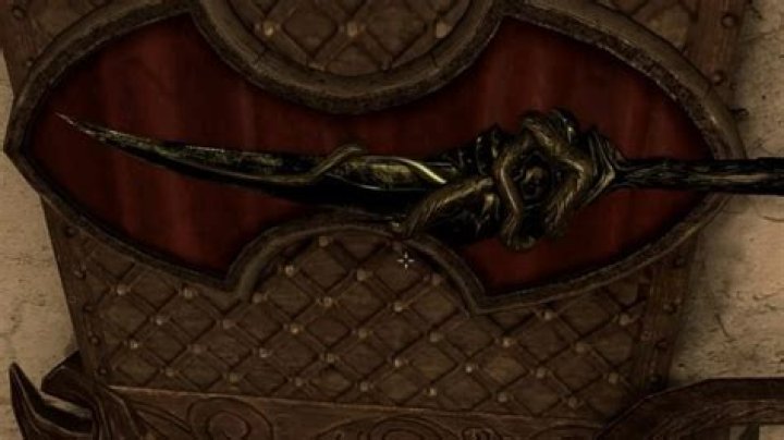 What does Miraak's armor do?