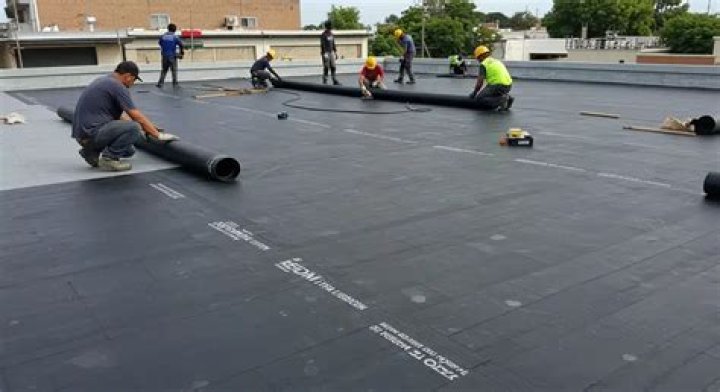 What does oil do to EPDM?