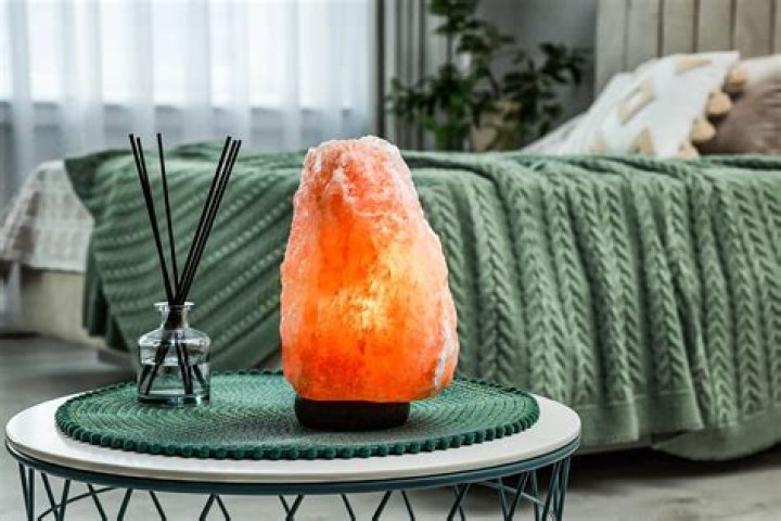 Where do you put a Himalayan salt lamp?