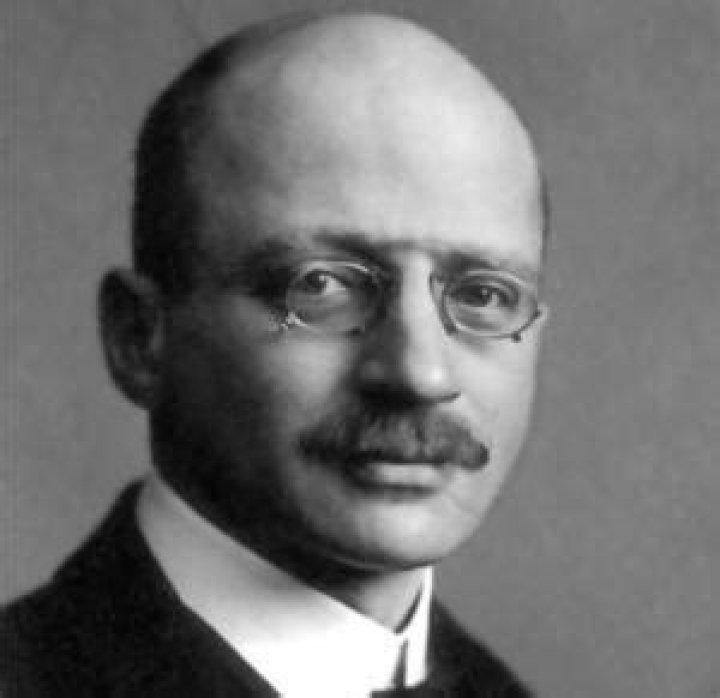 Who invented poison gas in ww1?